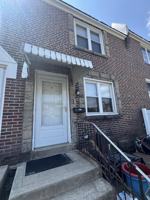 featured image of 216 W Washington Ave