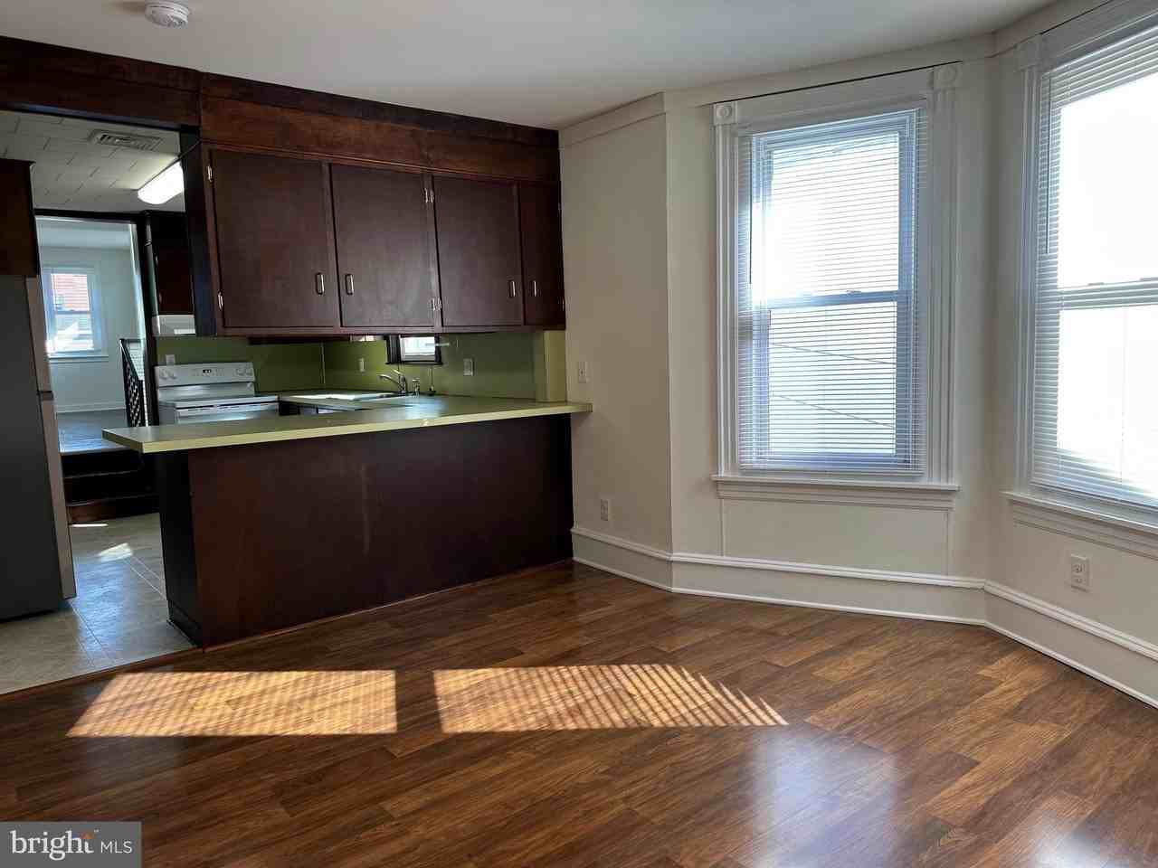 431 Main St #2ndFL - Photo 7 of 24