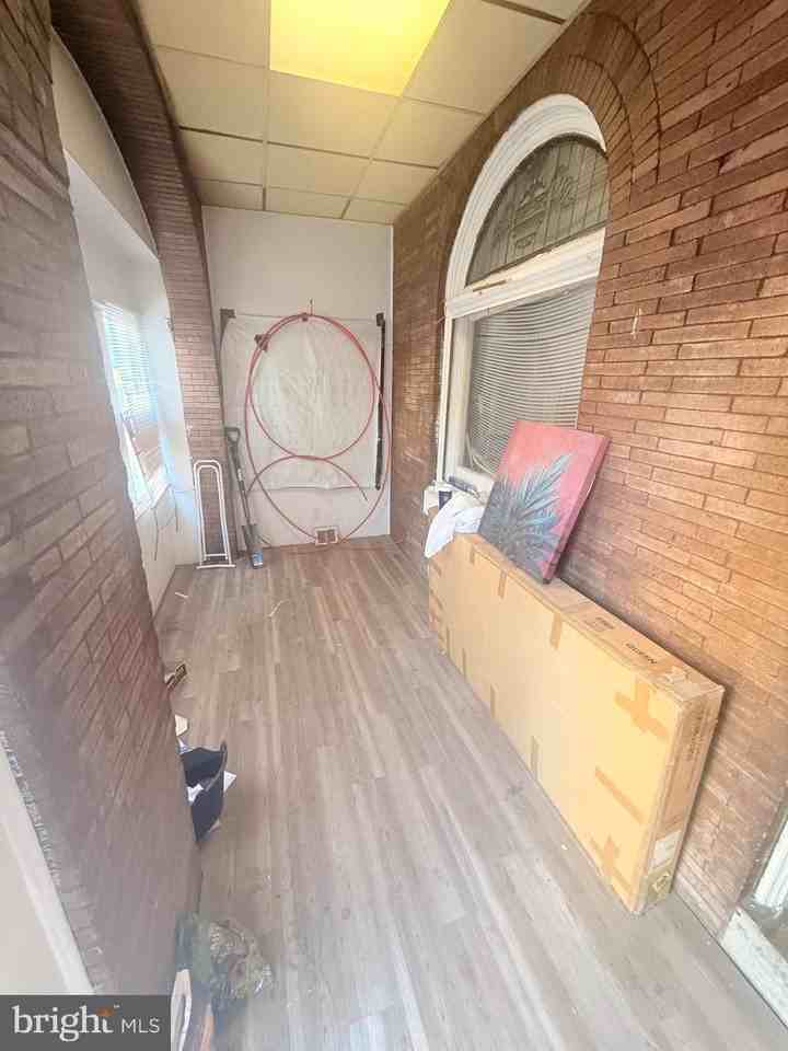 504 N 57th St #1 - Photo 3 of 10