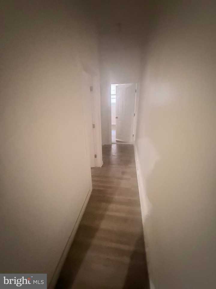 504 N 57th St #1 - Photo 7 of 10