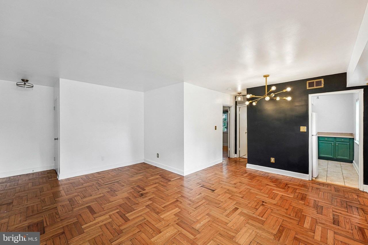 1301 N Ode St #115 - Photo 5 of 16
