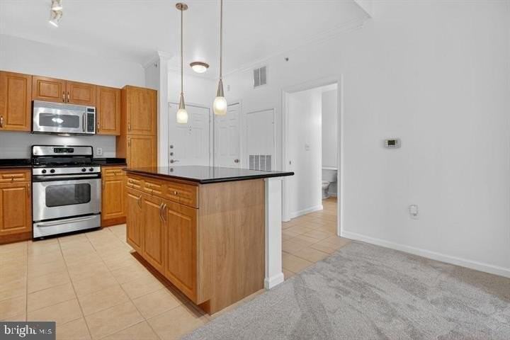 12945 Centre Park Cir #403 - Photo 6 of 22