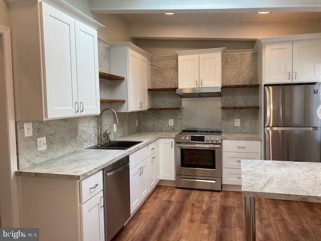 4031 Taylor Dr - Photo 2 of 17