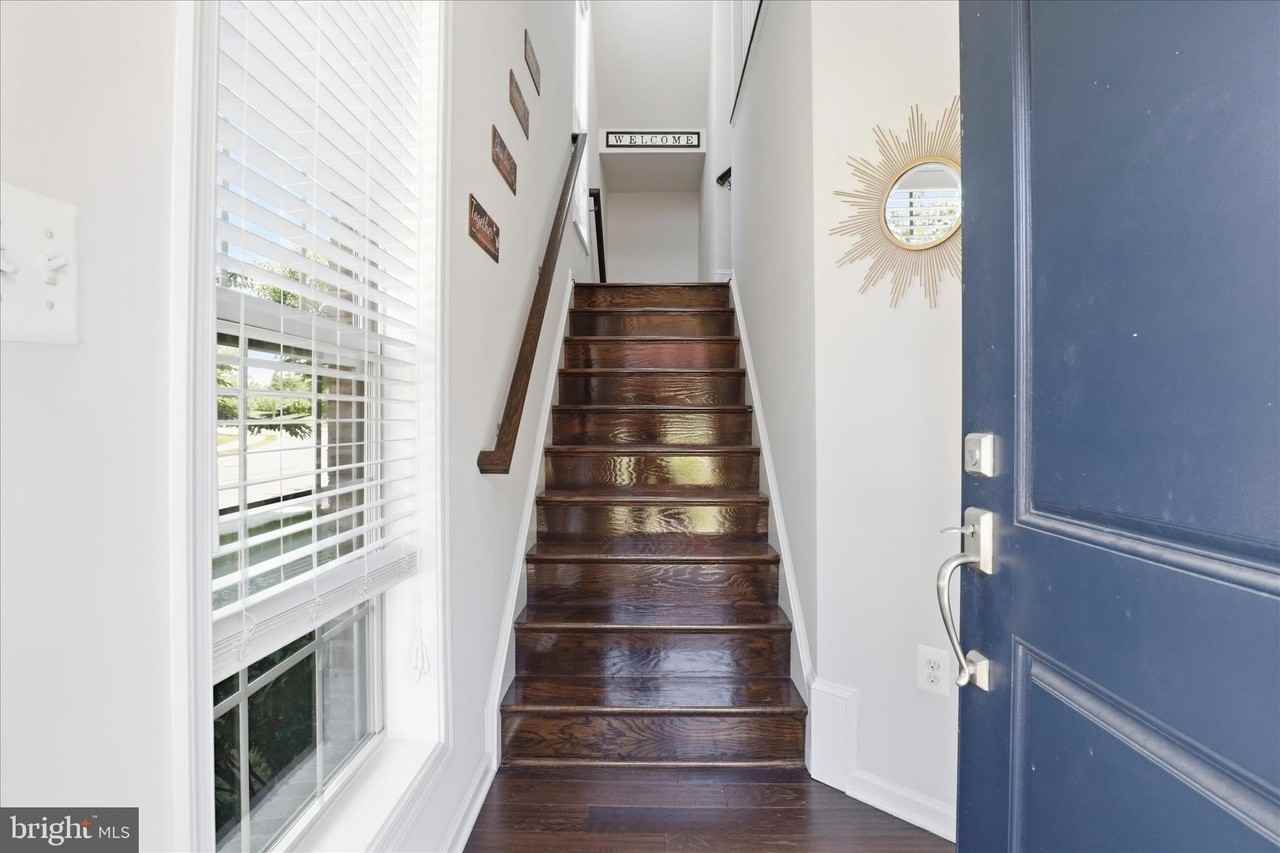 23755 Hopewell Manor Ter - Photo 5 of 50
