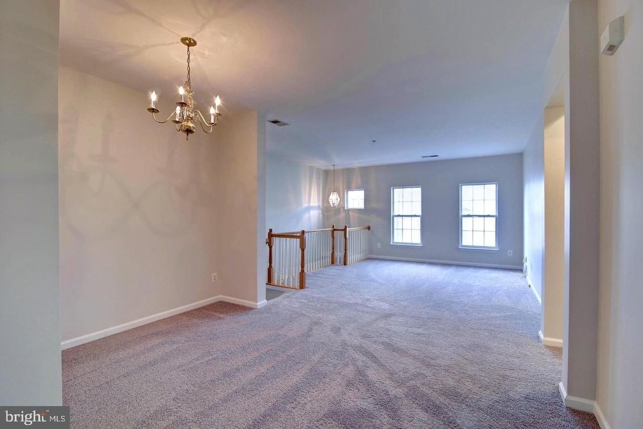 20261 Owings Ter - Photo 3 of 19