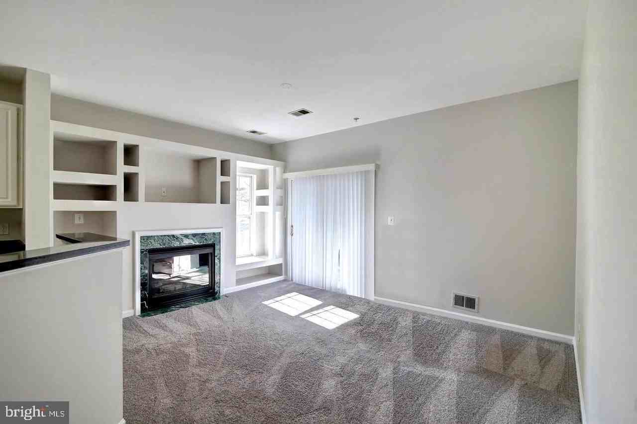 20261 Owings Ter - Photo 5 of 19