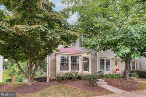 featured image of 9781 Mock Orange Ct
