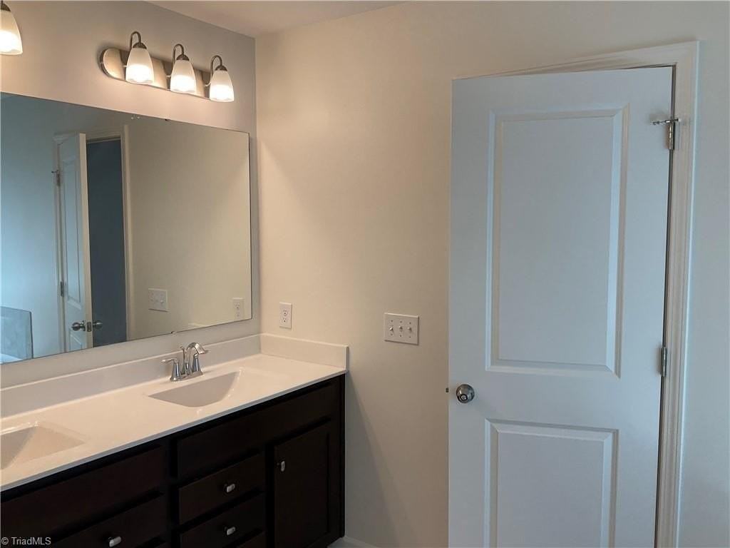 4622 Wesmar Ct - Photo 5 of 17
