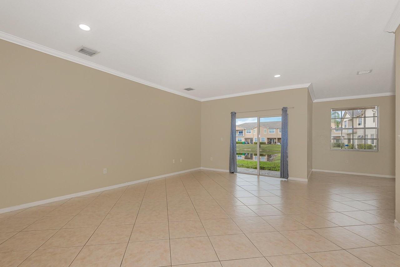 13117 Sw 44th St #12104 - Photo 4 of 41