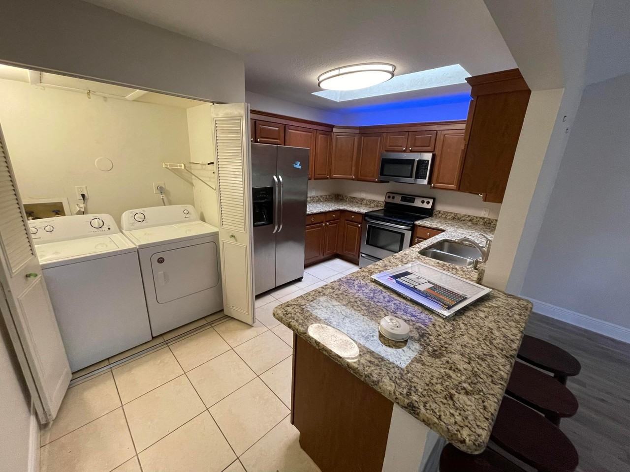 9073 Se Hobe Ridge Ave - Photo 2 of 10