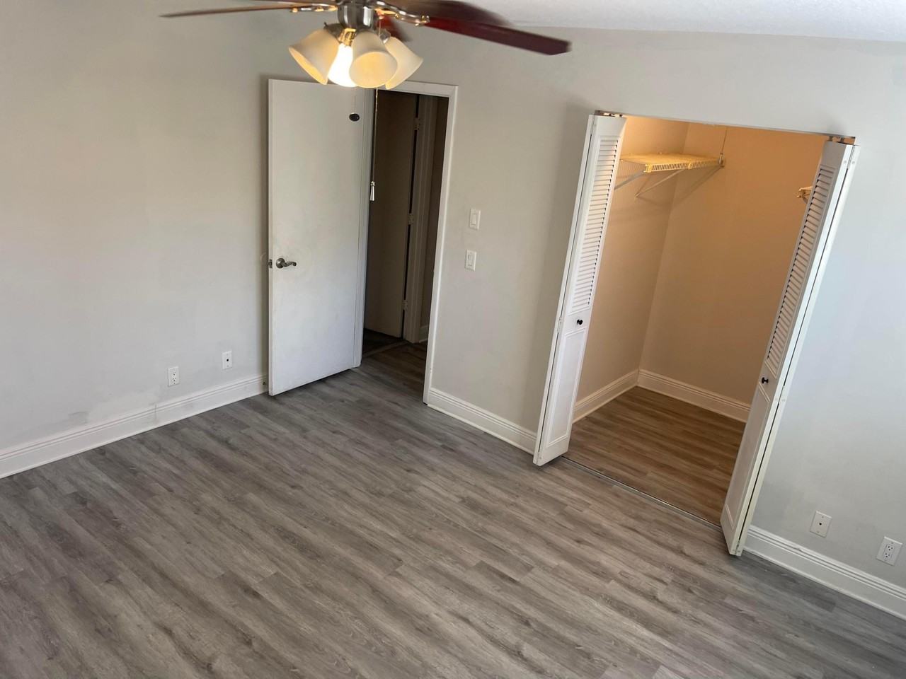 9073 Se Hobe Ridge Ave - Photo 3 of 10