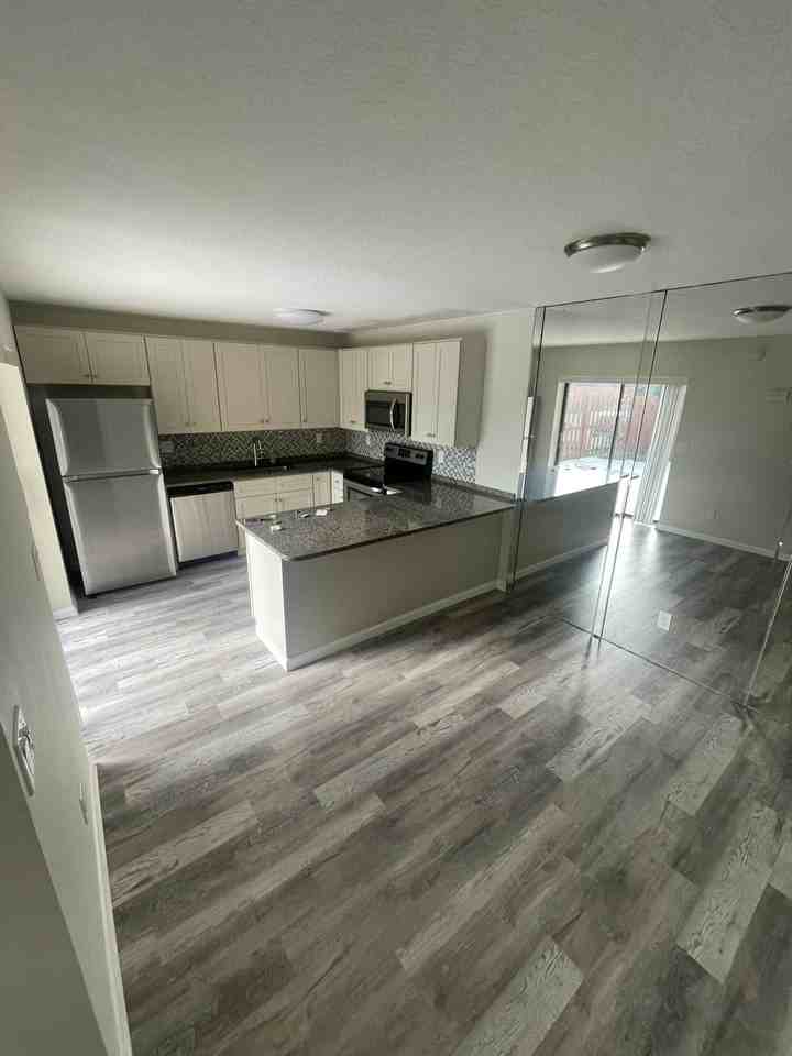 5881 Se Windsong Ln - Photo 5 of 17