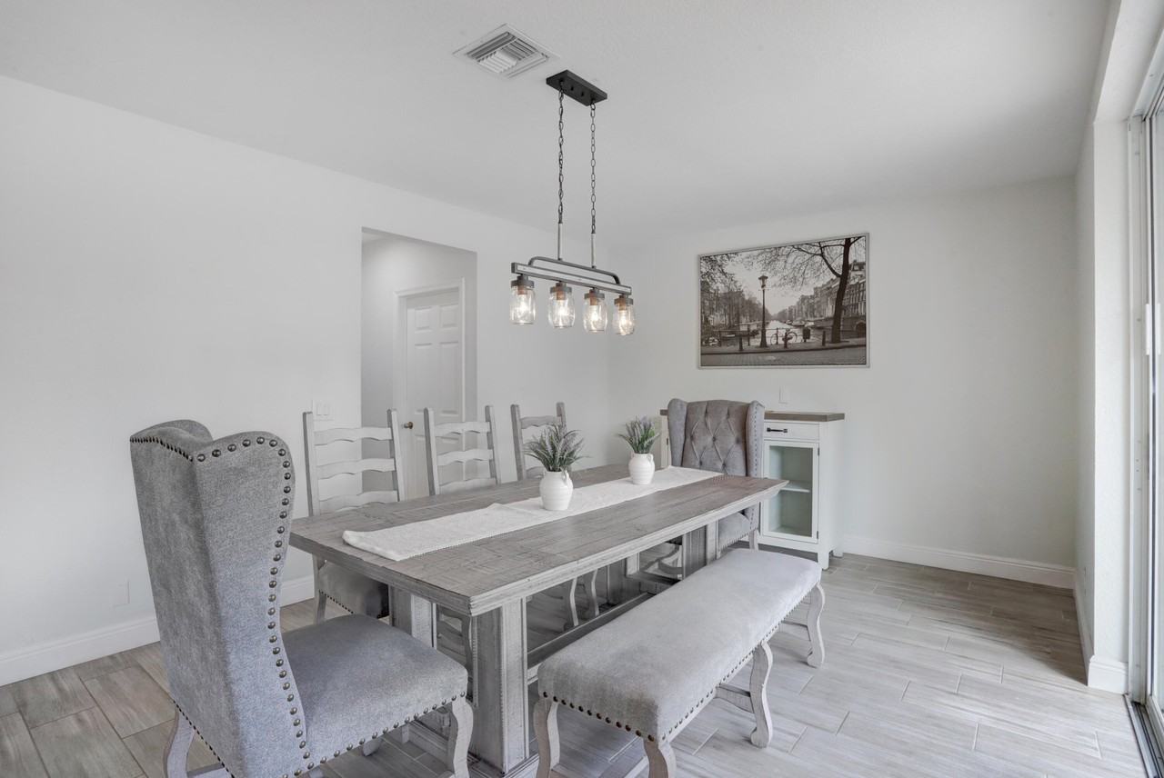 4018 Bluff Harbor Way - Photo 7 of 47