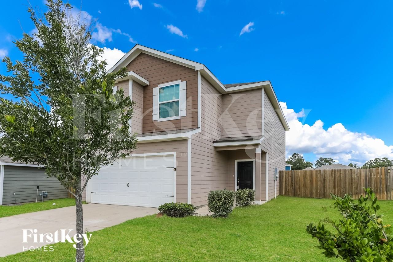 26732 Frost Dr - Photo 2 of 19