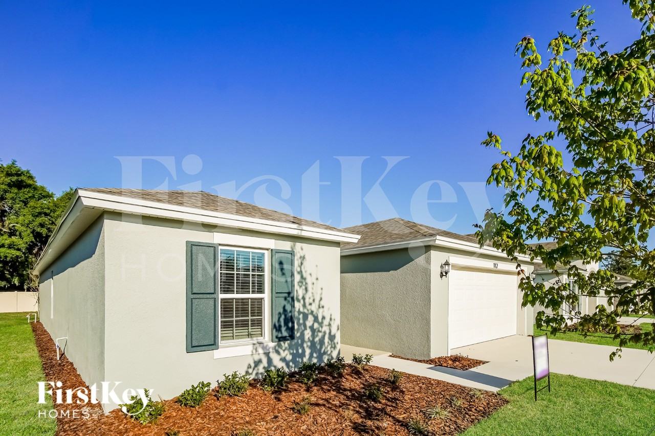 112 Southern Breeze Loop - Photo 2 of 15
