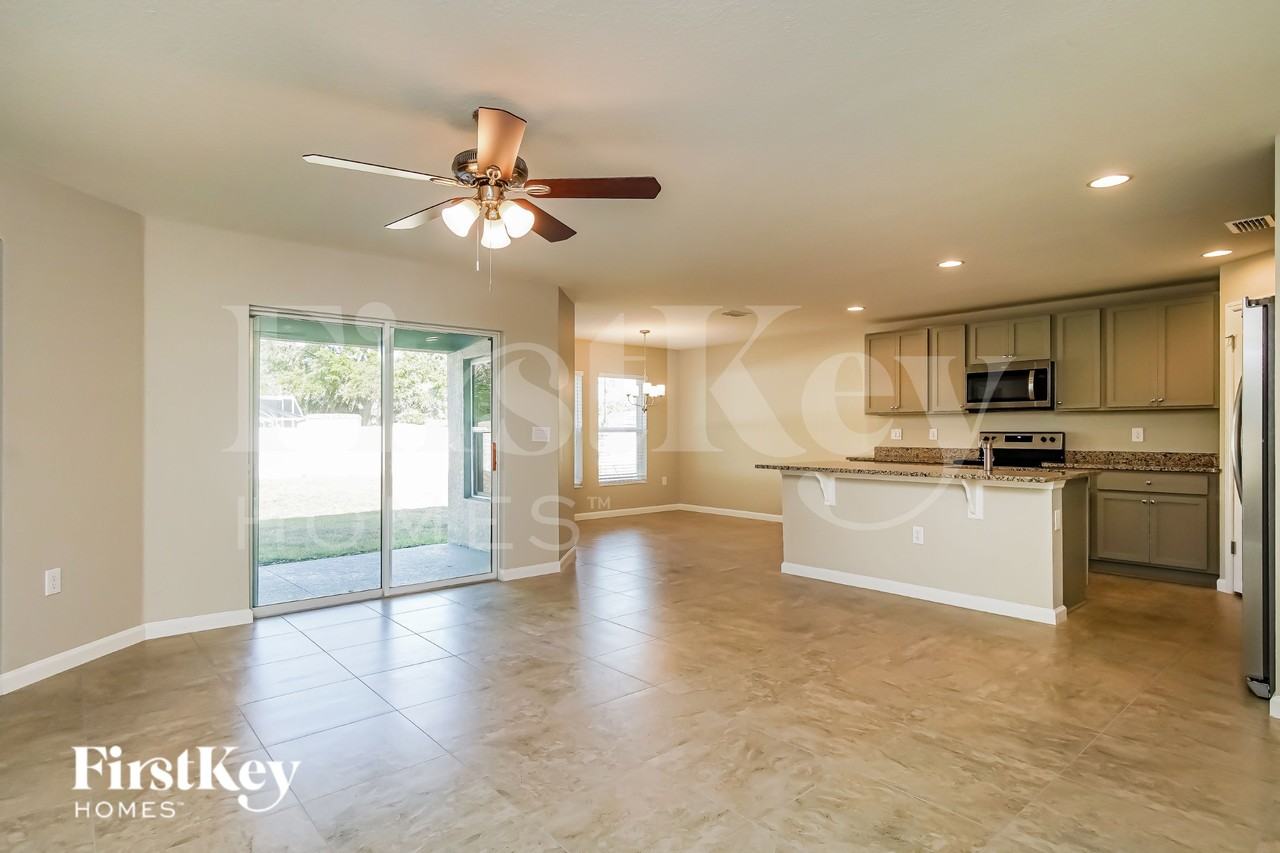112 Southern Breeze Loop - Photo 4 of 15