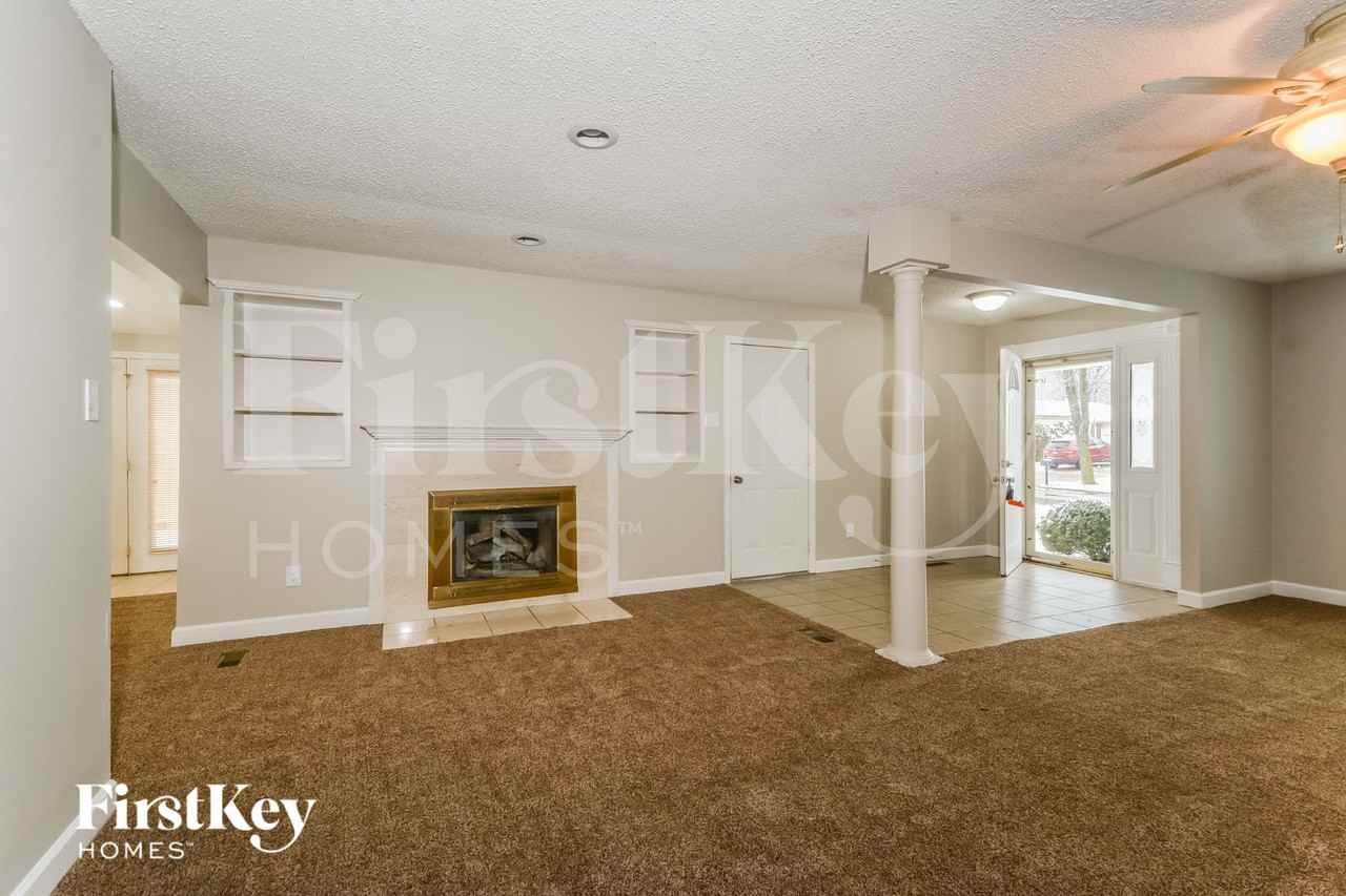 15721 Hill House Rd - Photo 4 of 16
