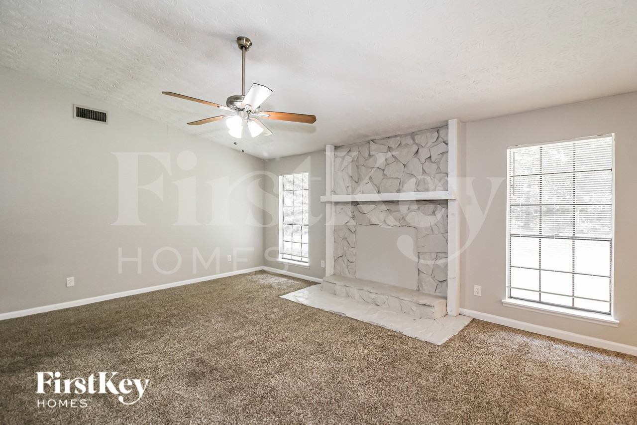 227 Avalon Way - Photo 3 of 19