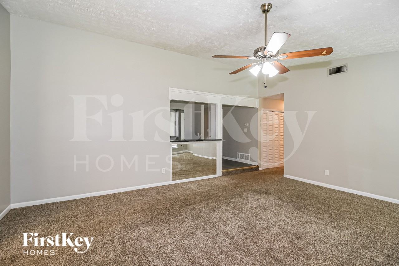 227 Avalon Way - Photo 5 of 19