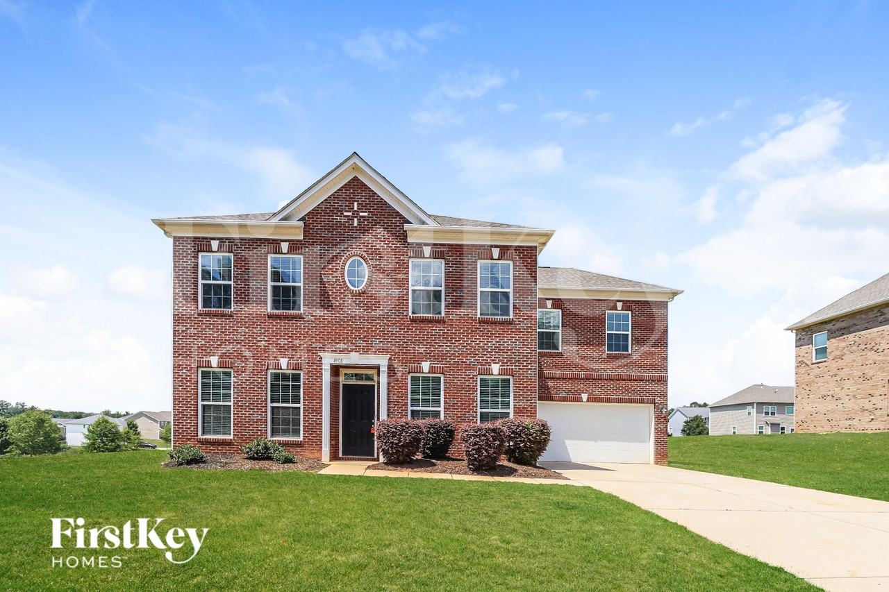 4908 Wilcrest Ct - Photo 2 of 19