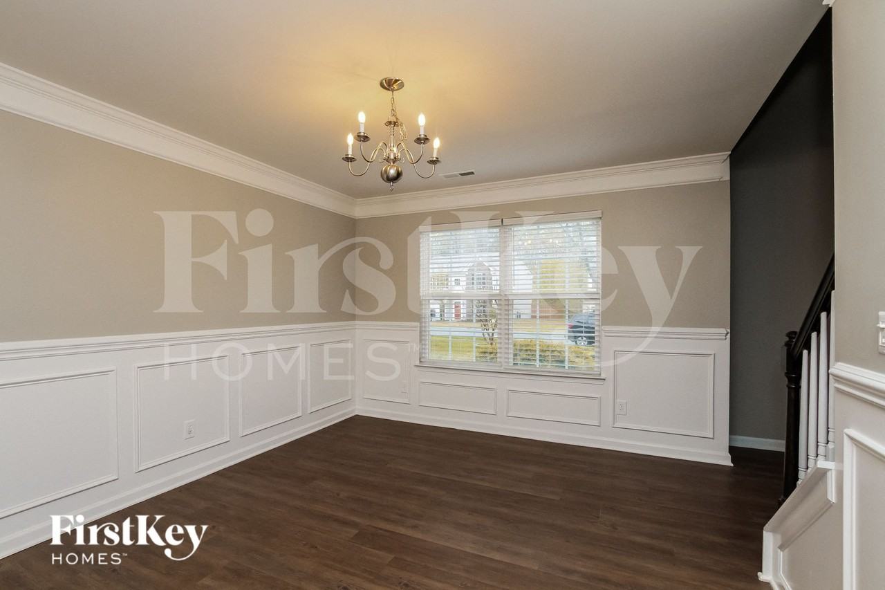 7671 W Berkeley Rd - Photo 4 of 14