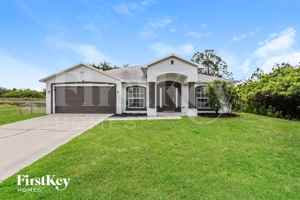 featured image of 541 Hawthorne Ave S