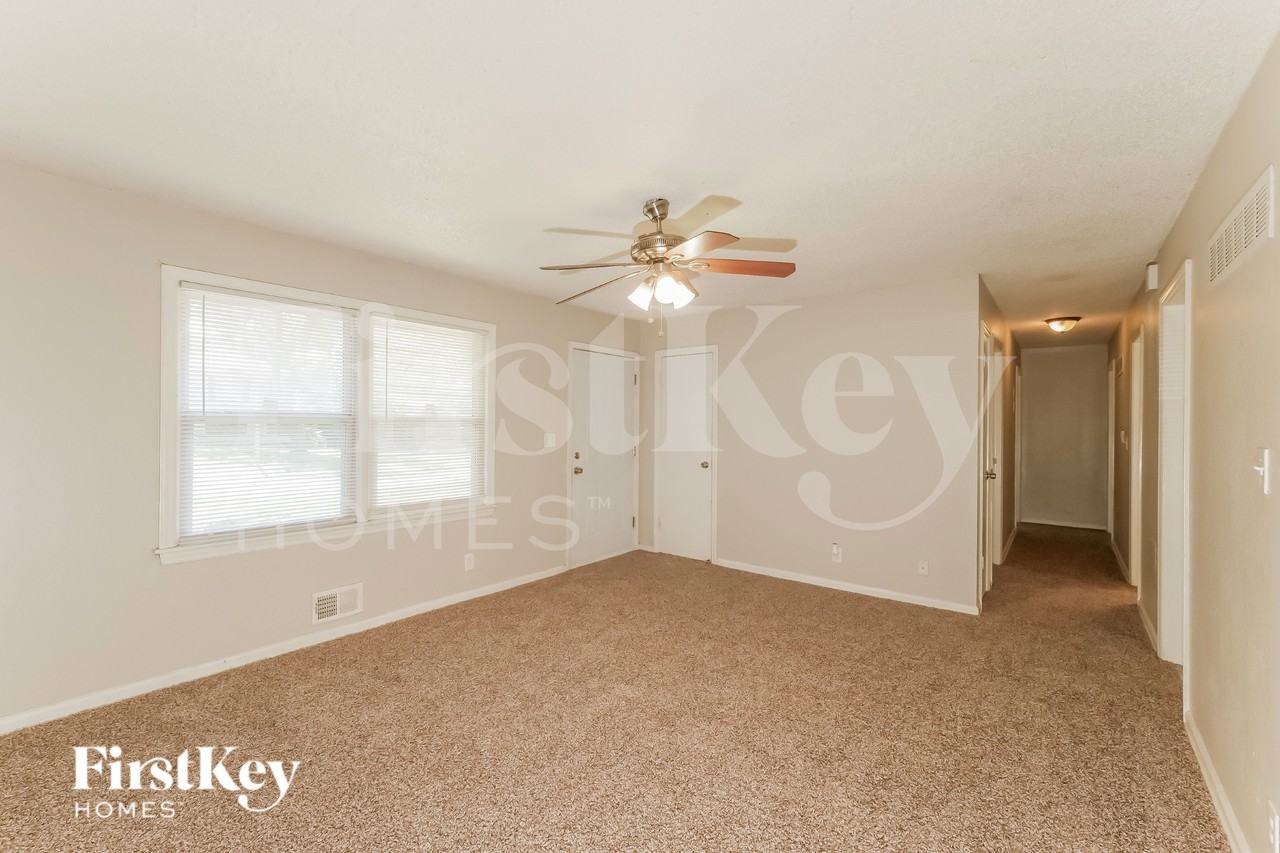 9807 Drury Ave - Photo 2 of 19
