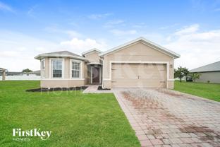 625 Sw 25th Ter - Photo 1 of 1