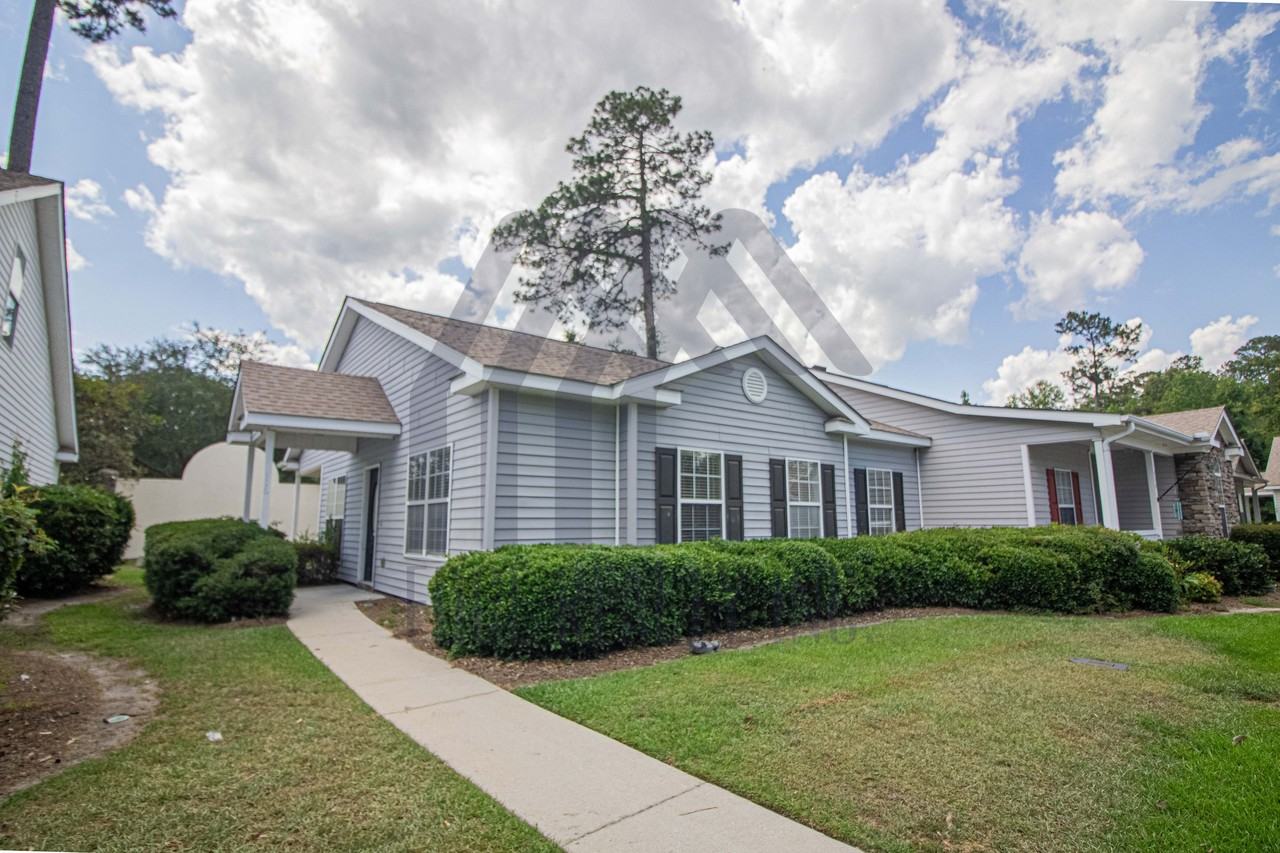 116 Slate Cir #1