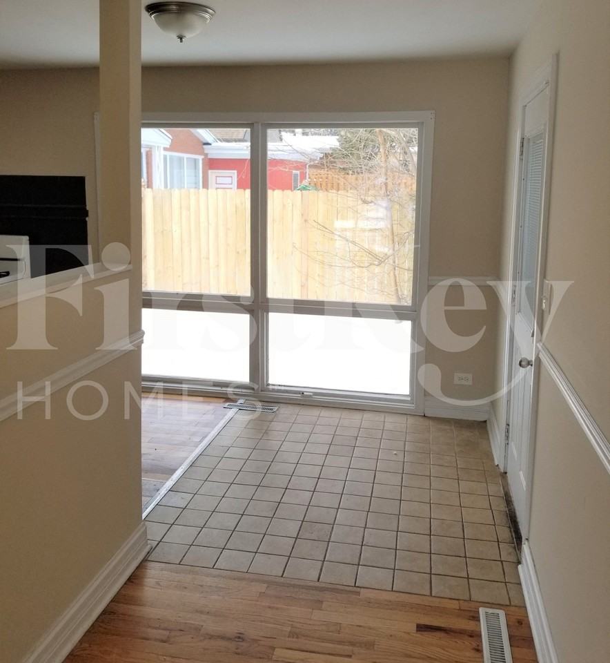 303 Prospect Ave - Photo 3 of 11