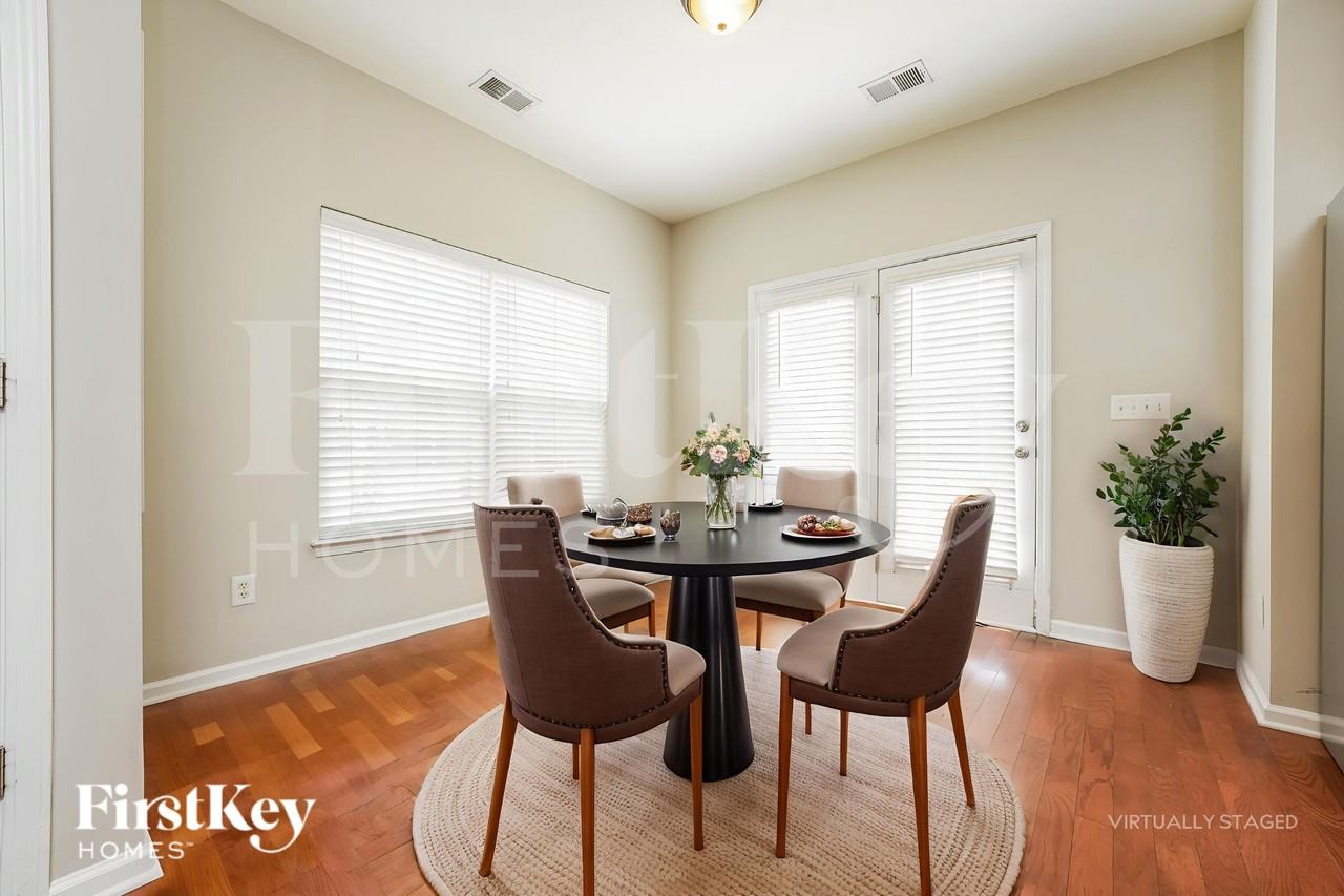 2901 Maybry Dr - Photo 6 of 19