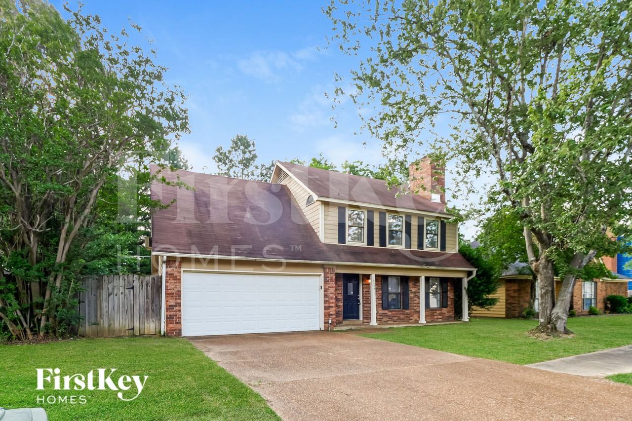 2428 Green Glen Dr - Photo 2 of 19