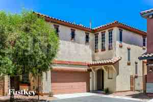 featured image of 10828 Avenzano St