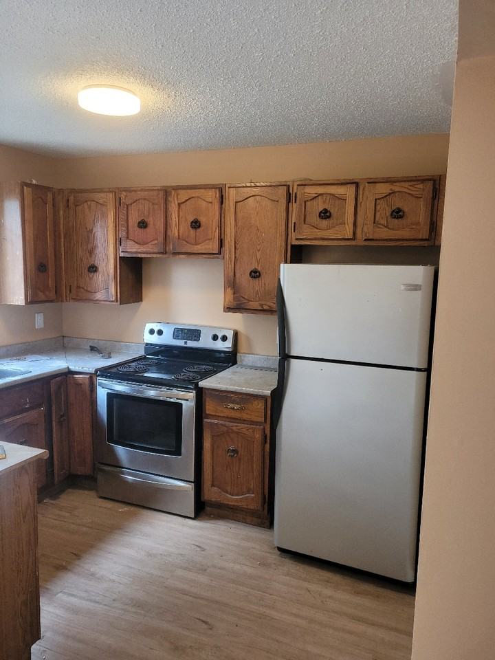 108 Kinver Ave #108 - Photo 2 of 11