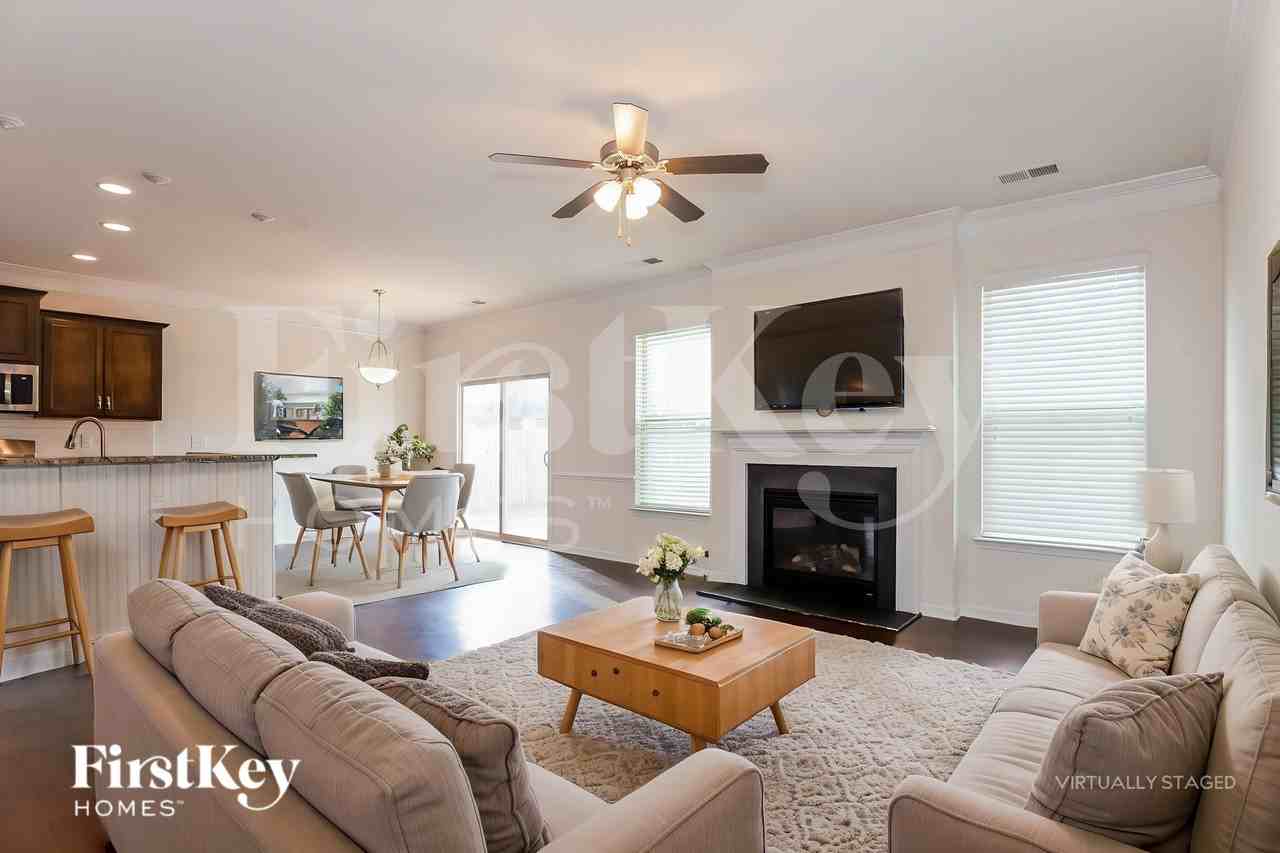 104 Rockhopper Ln - Photo 3 of 18