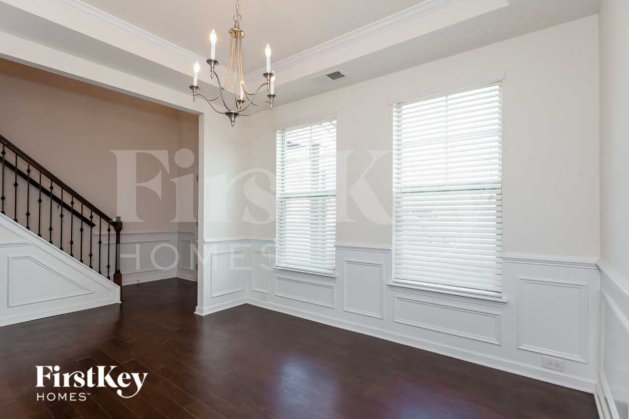 104 Rockhopper Ln - Photo 5 of 18