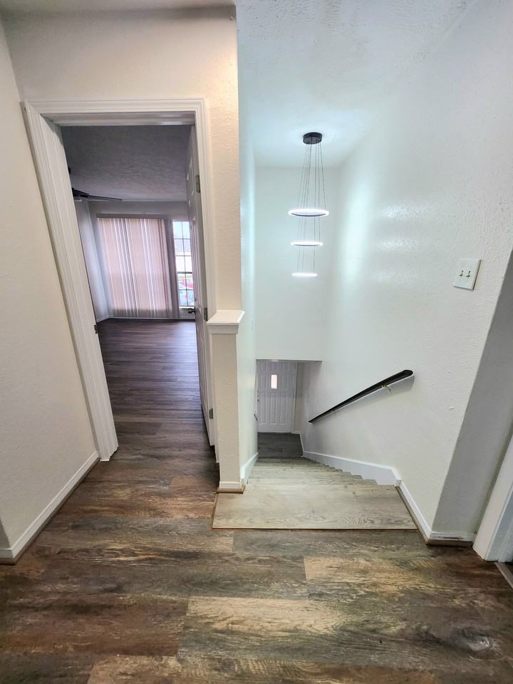10045 Emerald Creek Dr #1 - Photo 5 of 28