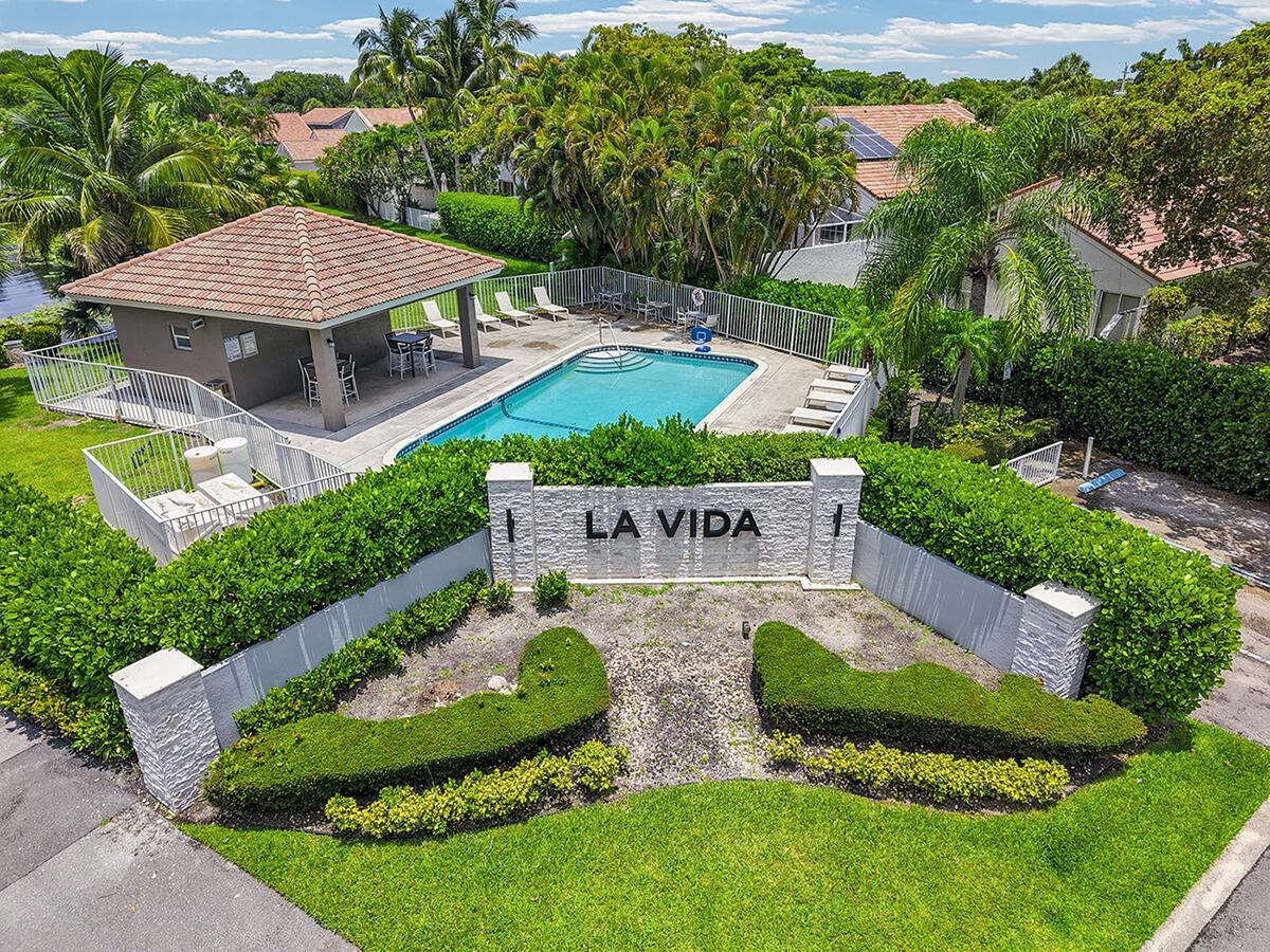 6168 La Vida Ter - Photo 4 of 50