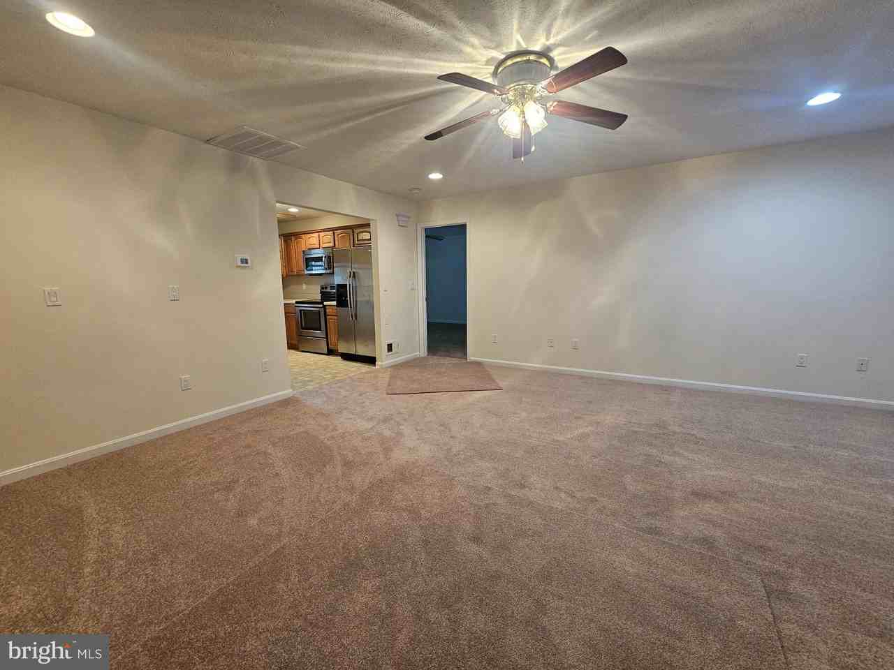 43475 Windy Way - Photo 2 of 23