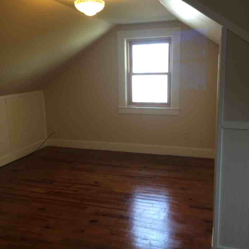 20 Grove St #1 - Photo 3 of 9