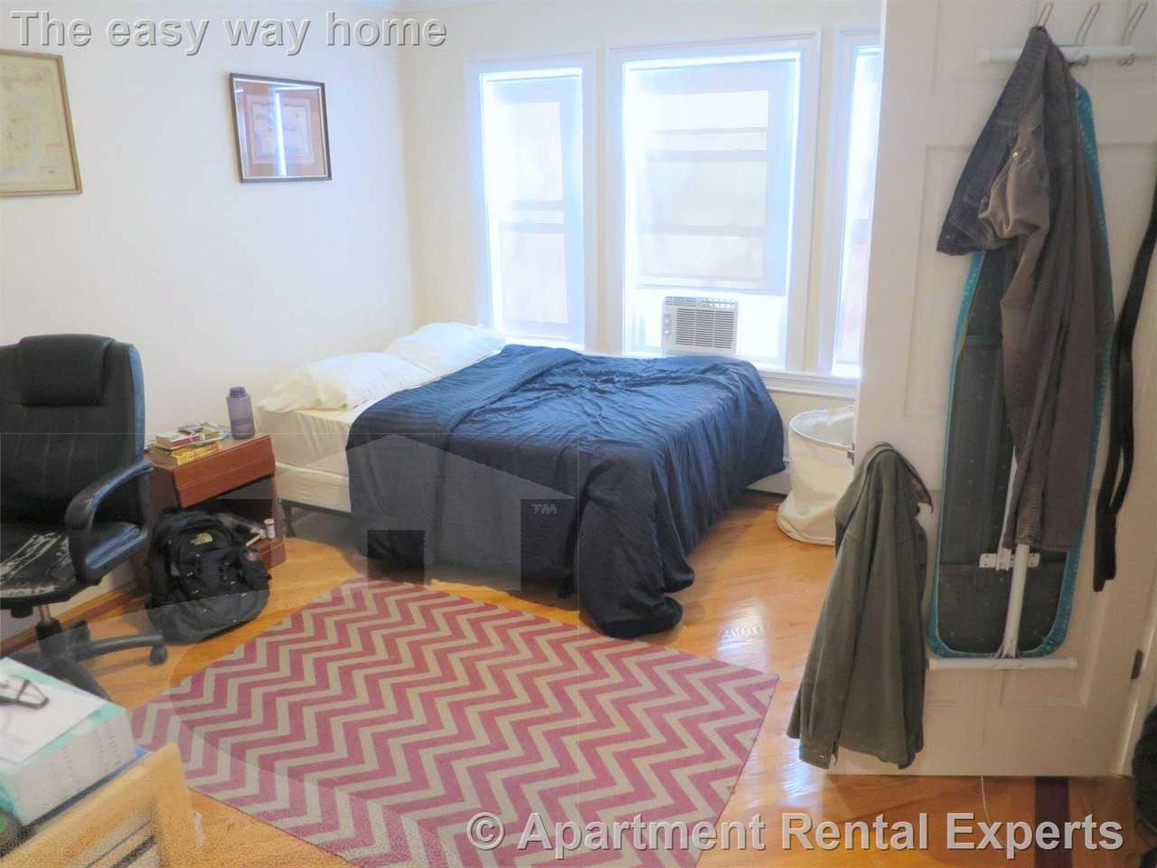2 Edgar Ct #1 - Photo 6 of 11