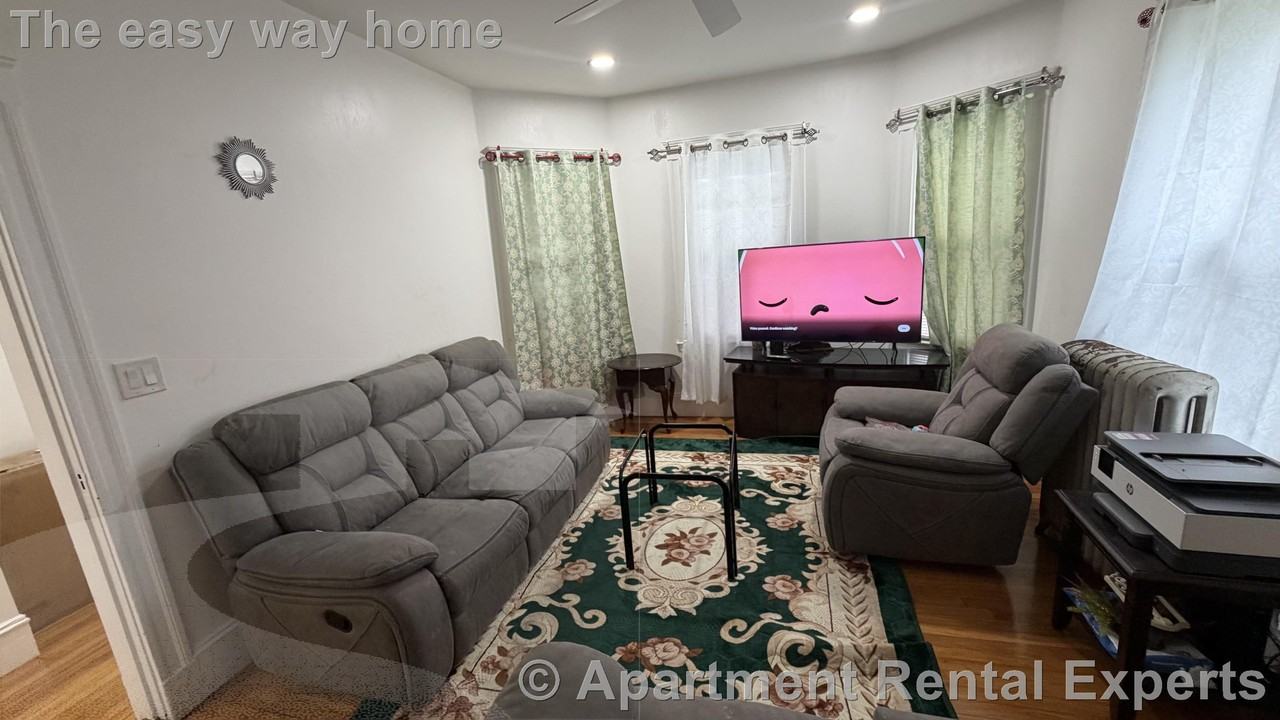 41 Jaques St #1 - Photo 5 of 12