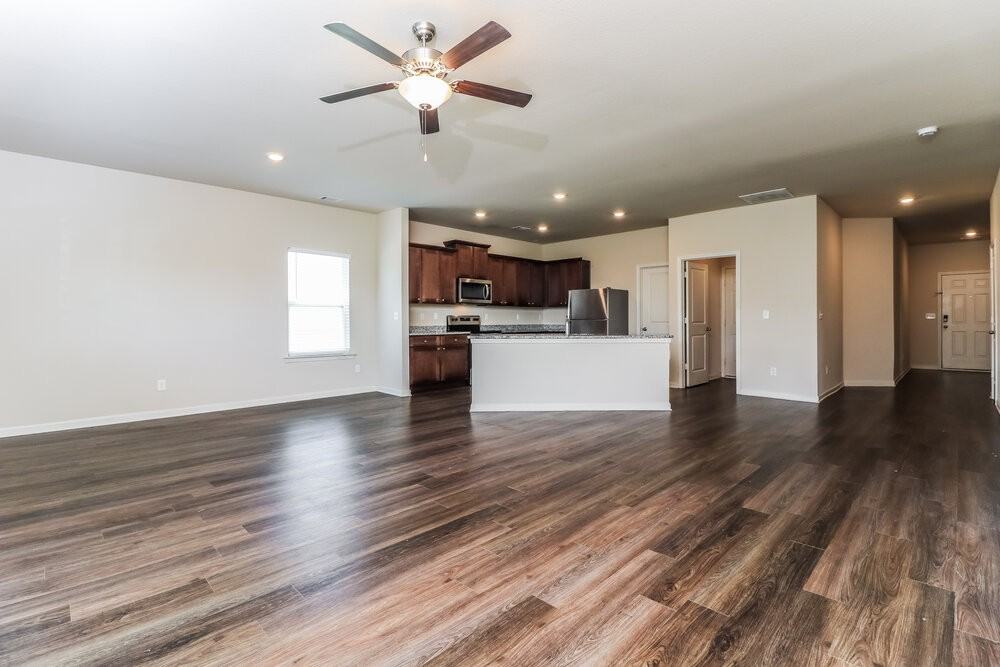 108 Innis Brook Cir - Photo 5 of 16