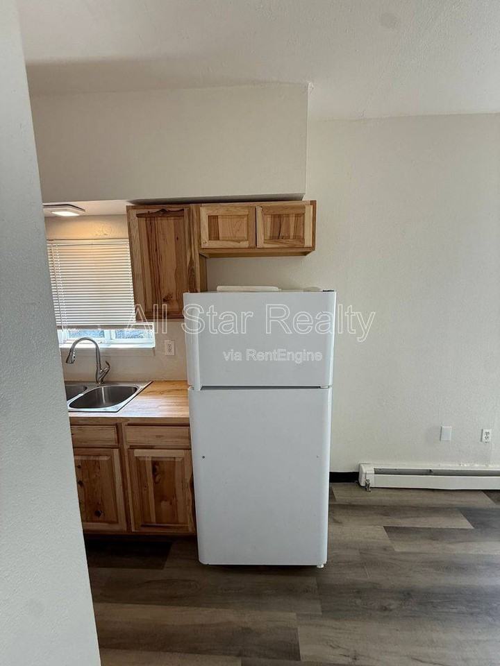 3901 Northwood Dr #8 - Photo 2 of 10