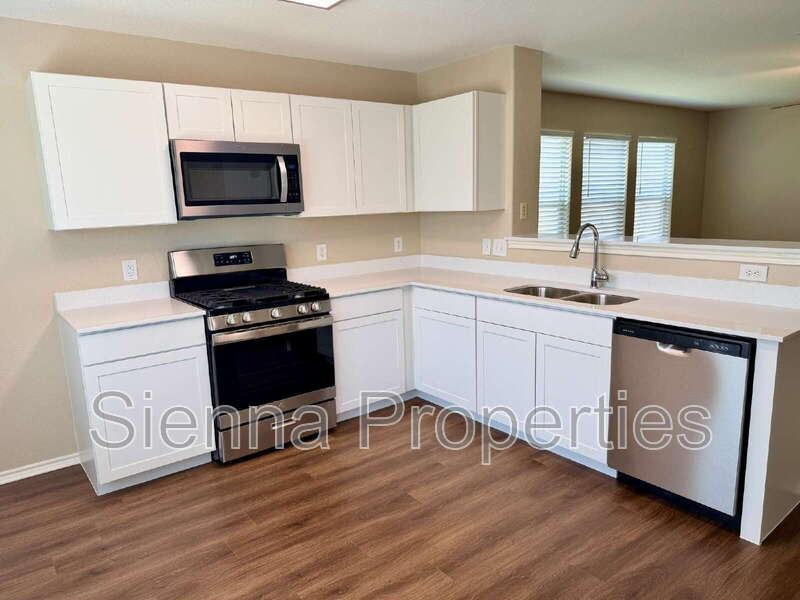 3403 Wickham Ln - Photo 5 of 28