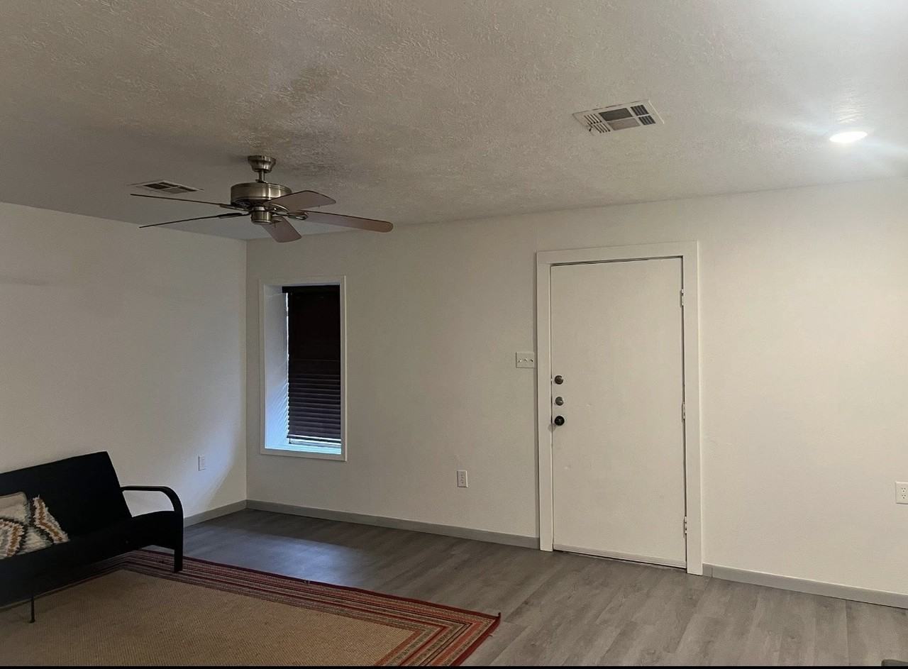 3911 Fm 350 S #2 - Photo 3 of 8