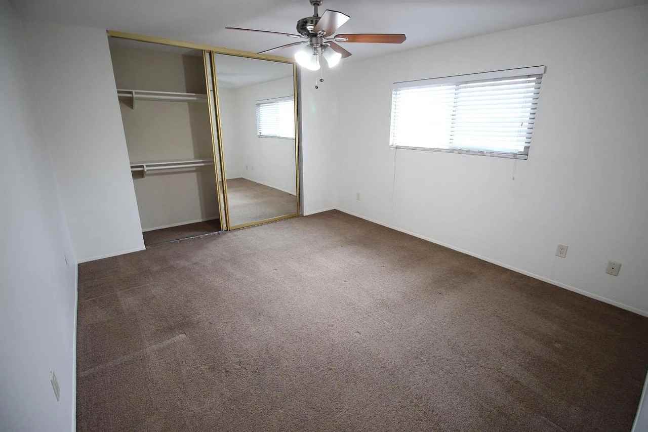 9574 Carroll Canyon Rd #153 - Photo 7 of 8