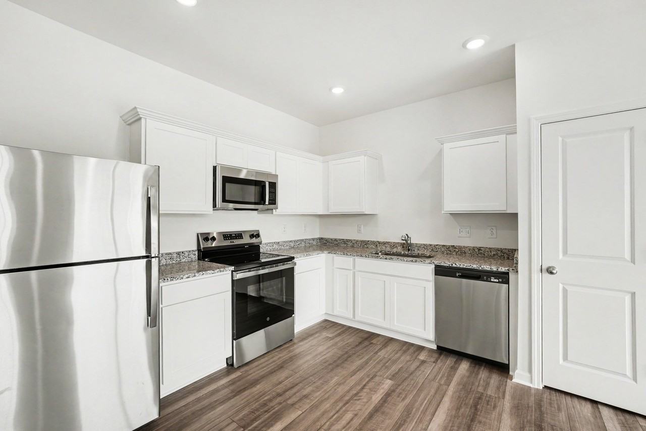 131 S Meyers Court - Photo 7 of 25