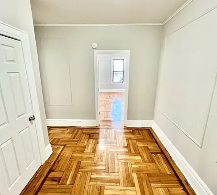 100 Chestnut St - Photo 2 of 11