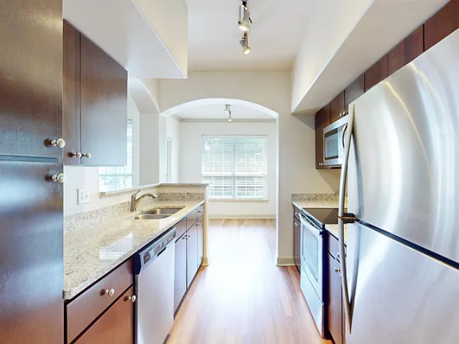 400 Foxboro Blvd - Photo 3 of 5